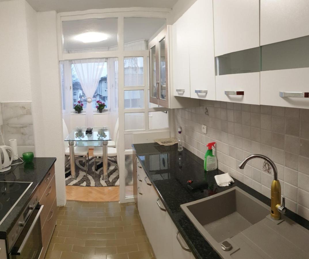 Apartman Hana Sanski Most Exterior photo